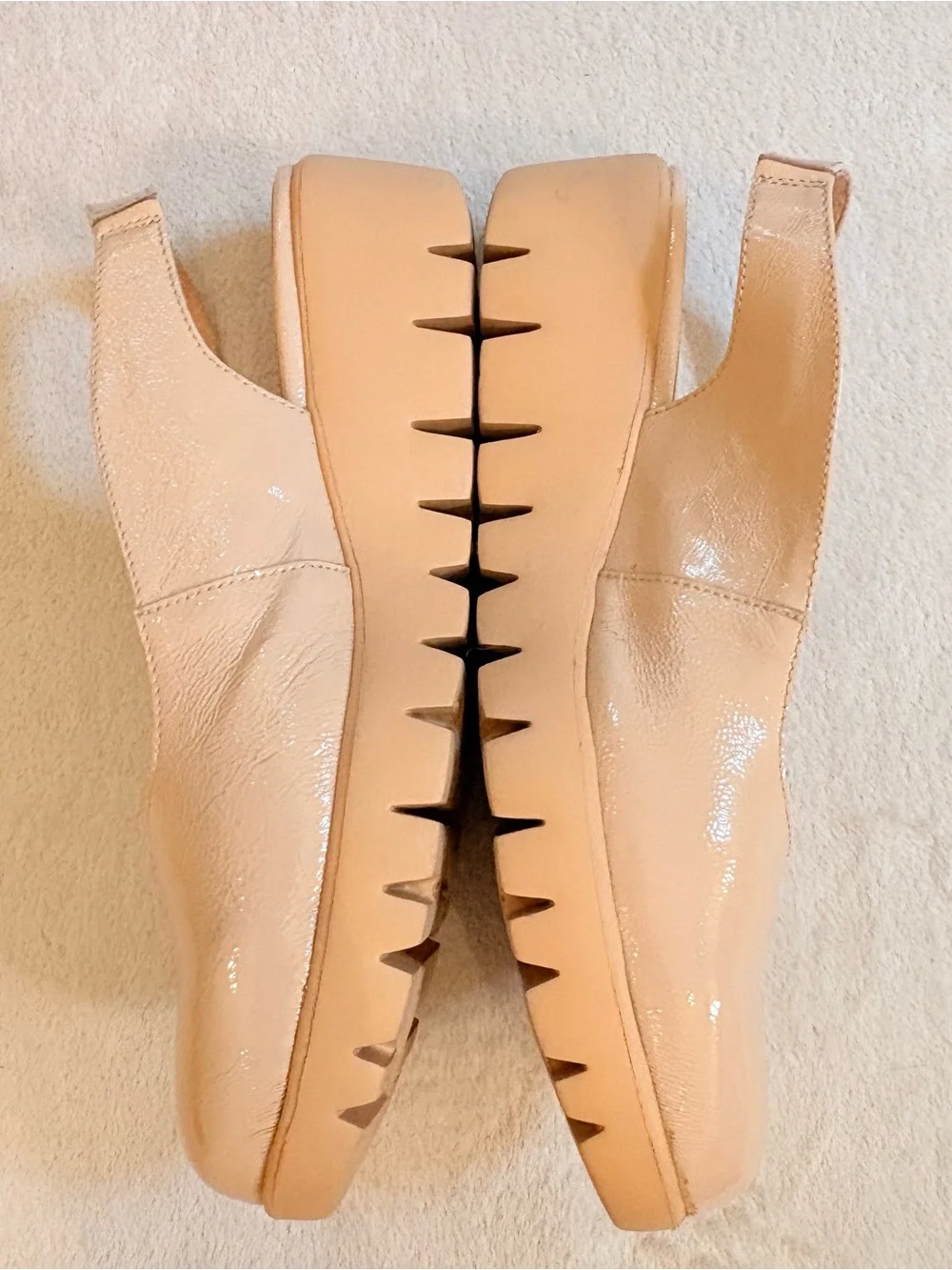 Wonders Women's Patent Beige Slingback Wedge Flex Sole Pumps Sz 39